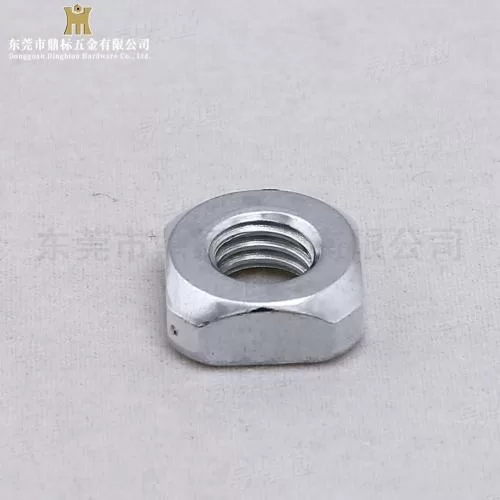 DIN557方螺母 C级 四方螺母